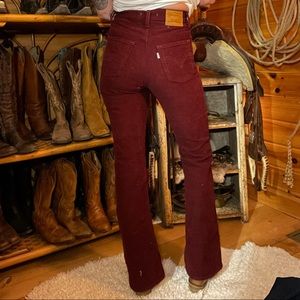 Levi’s Corduroy Rib cage pants